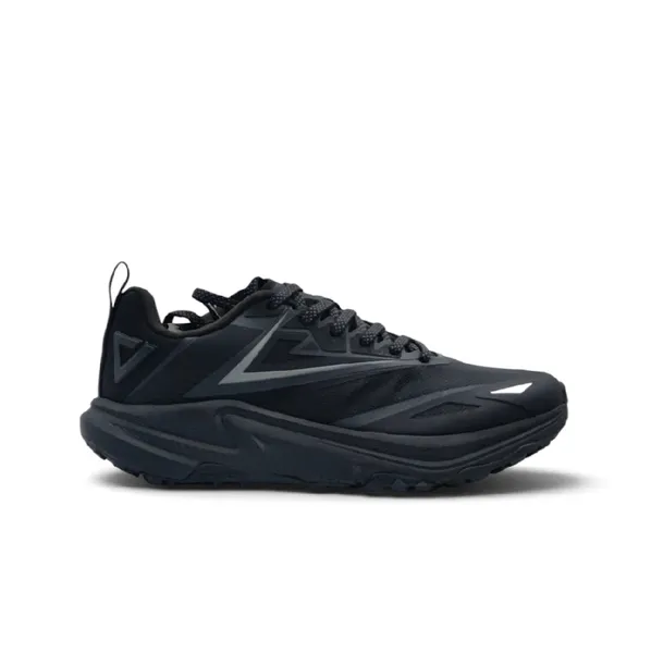 PEAK OUTDOOR ALL BLACK